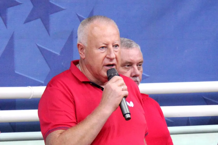 ПОЗДРАВЛЯЕМ с 65-летием!