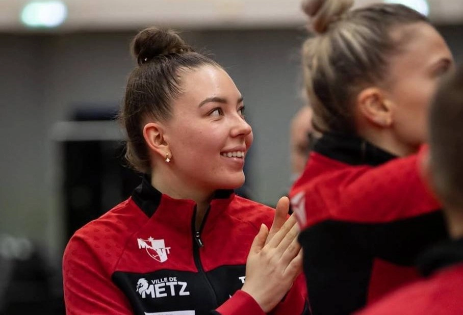 Россяине продолжают побеждать в клубном чемпионате Франции