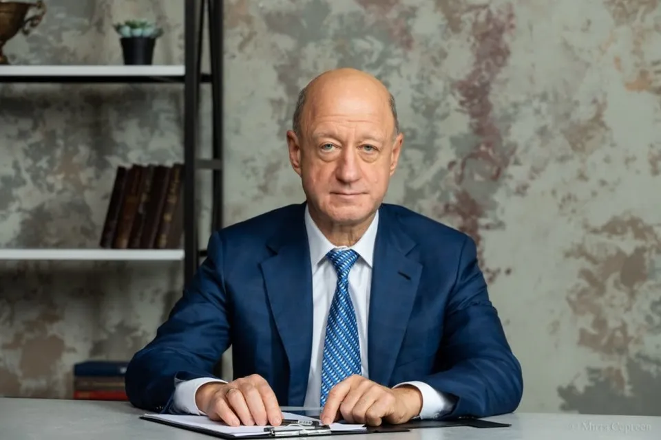 Александр Михайлович Бабаков поздравил Элизабет Абраамян с победой на чемпионате Европы